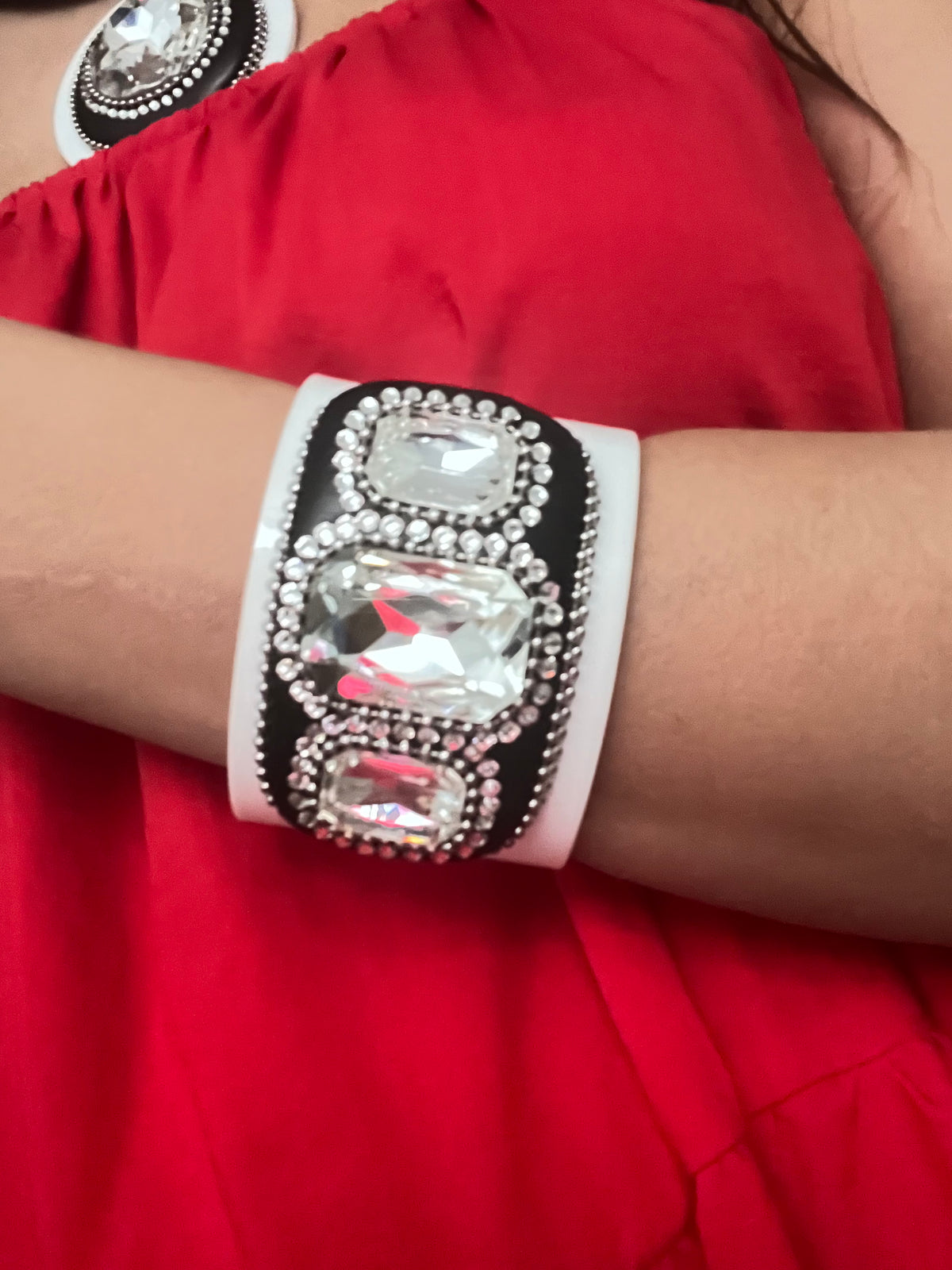Stunner Cuff